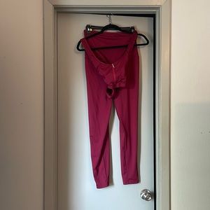 Burgundy maternity active wear